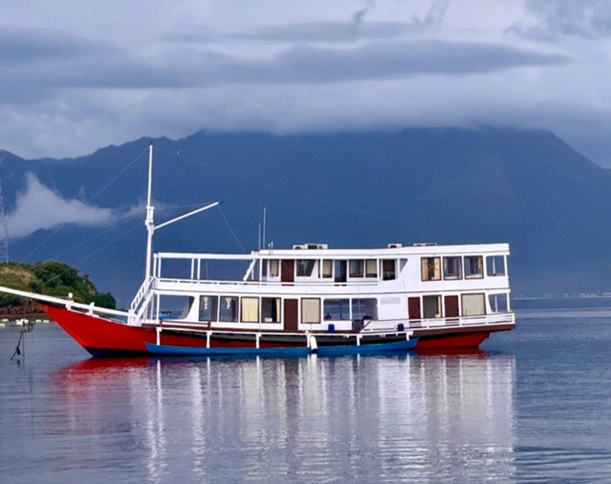 Superior Boat in Komodo Island