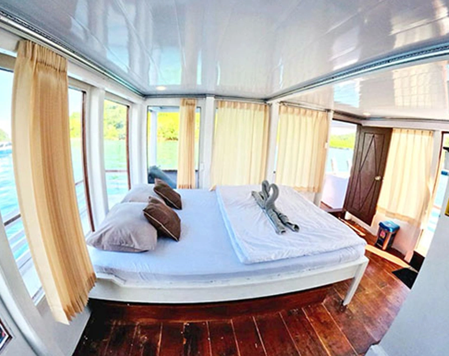 Komodo Tours with Superior Boat