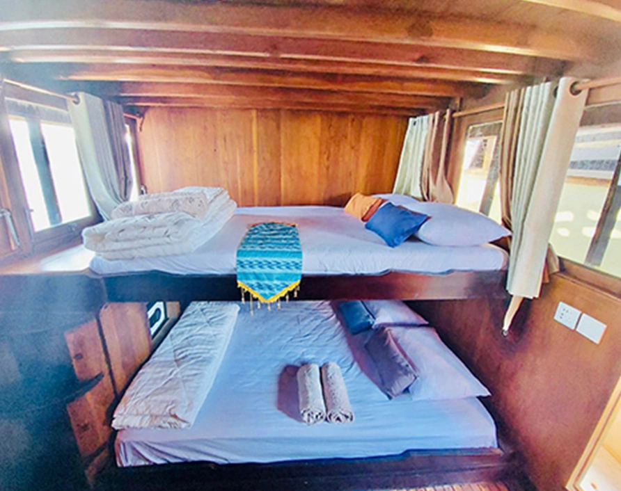 Komodo Tours with Superior Boat