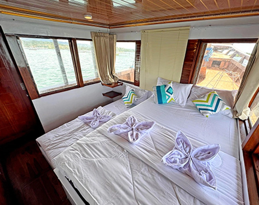 Komodo Tours with Superior Boat